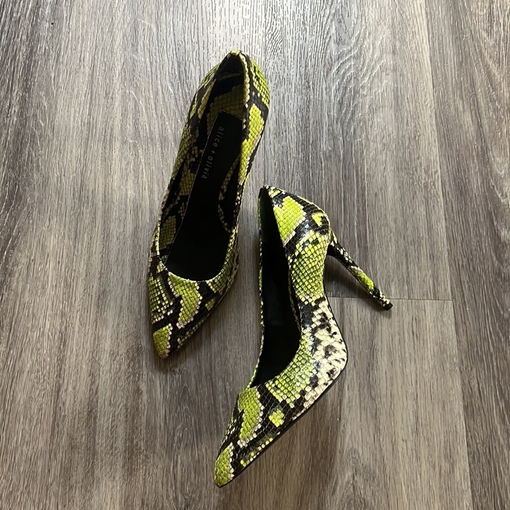 Alice and Olivia x Revolve Creda Heels in Neon Yellow